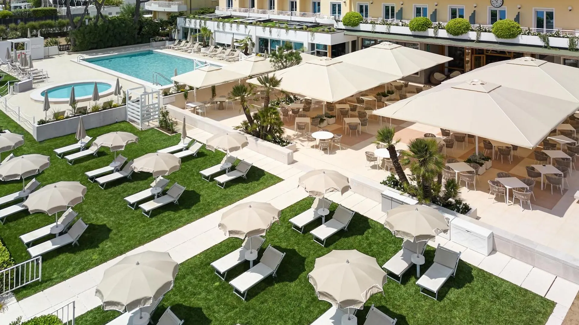 ****  Hotel Aurora Lido di Jesolo Italy